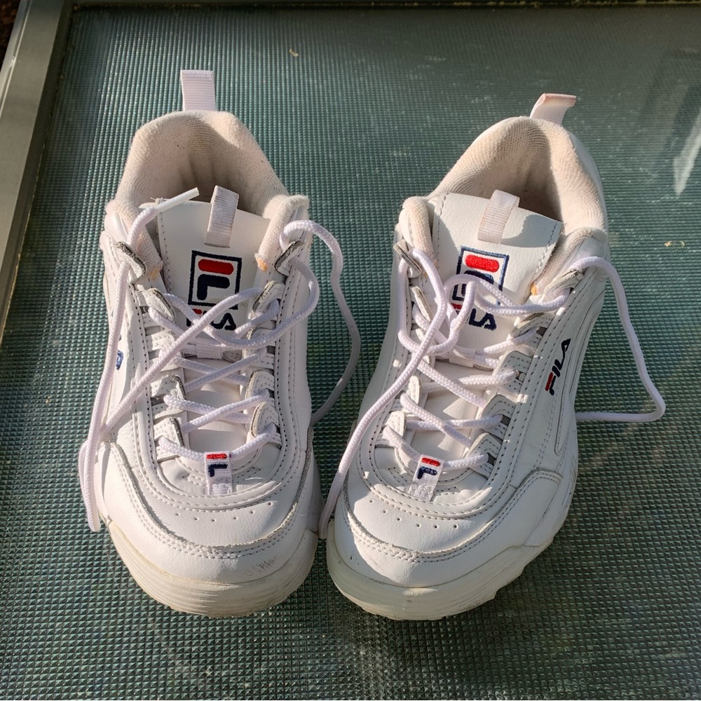 - - Fila sneakers